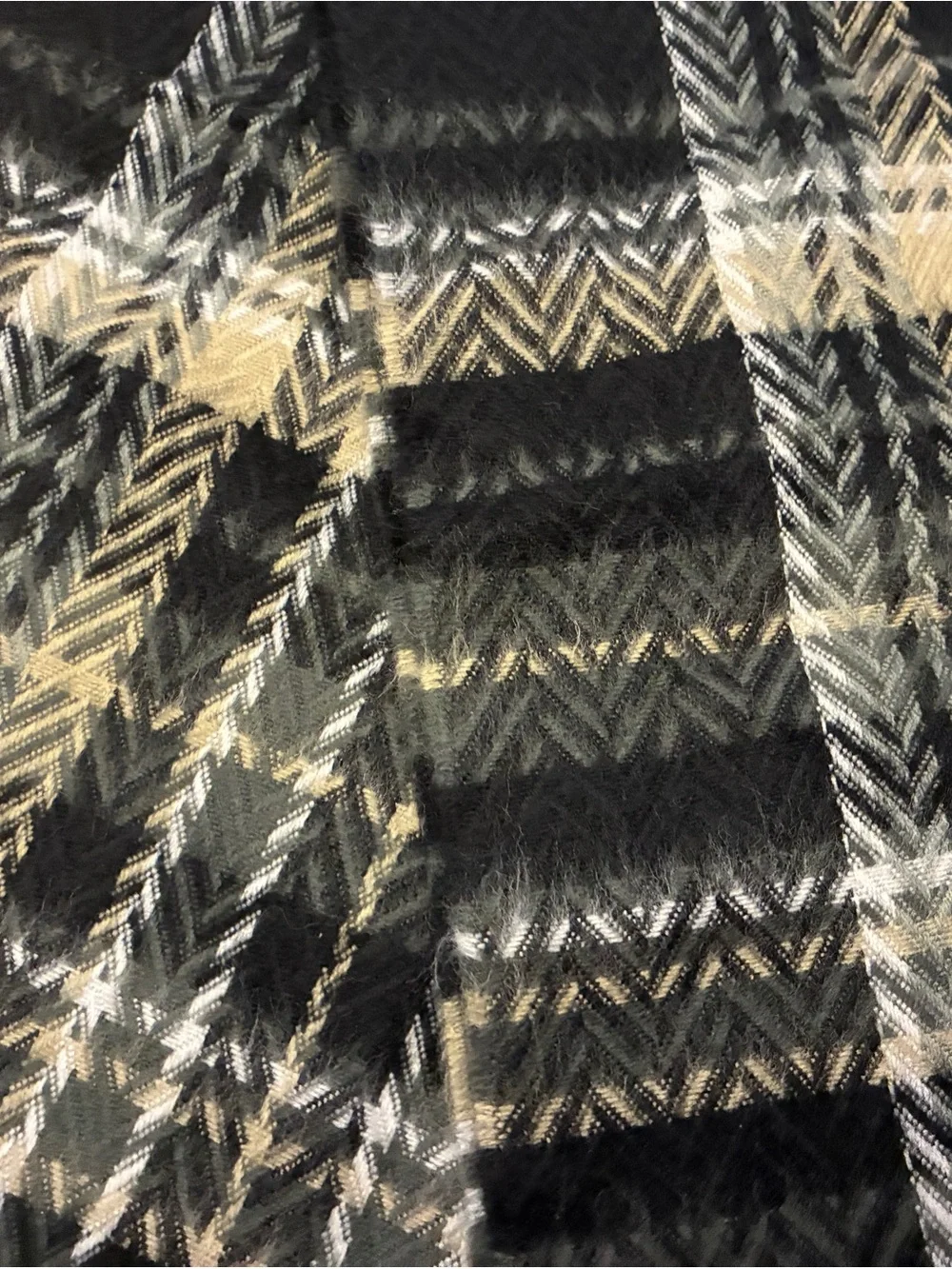 D&Y Black, Gray & Cream Plaid Fringed Unisex Super Soft Scarf